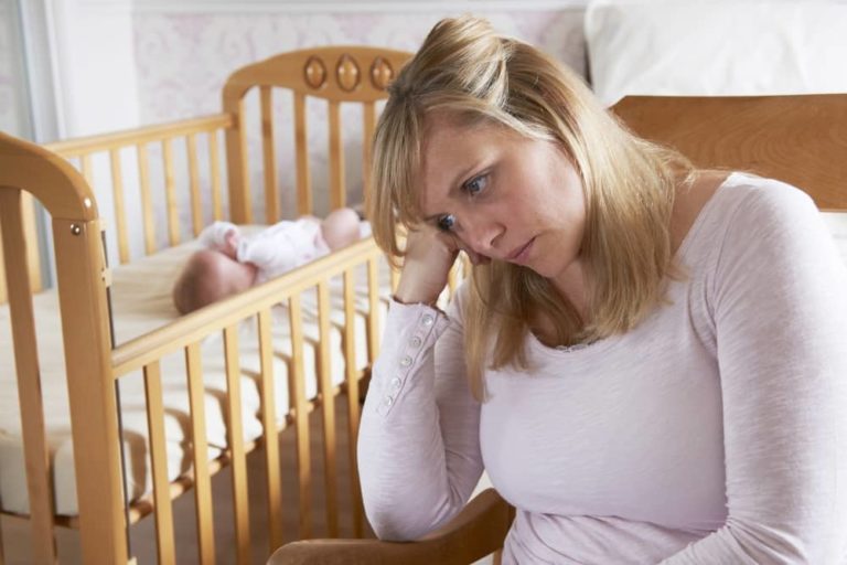 Šestinedělí po porodu je pro ženy často psychickou výzvou. Co dodržovat a jak ho zvládnout? Šestinedělí po porodu je pro ženy často psychickou výzvou. Co dodržovat a jak ho zvládnout?